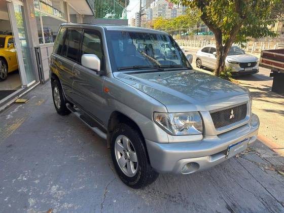 MITSUBISHI PAJERO TR4 2.0 4X4 16V 131CV GASOLINA 4P AUTOMÁTICO MITSUBISHI PAJERO TR4 2.0 4X4 16V 131CV GASOLINA 4P AUTOMÁTICO